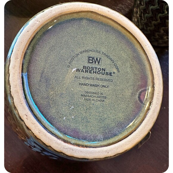 Pitcher Jug 34 oz Boston Warehouse Pottery Rustic Living Brown Woven Pattern - Picture 2 of 2